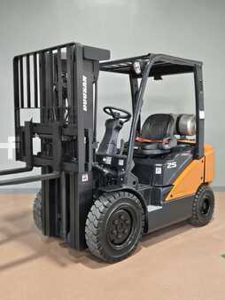 Propane Forklifts 2017  Doosan G25N-7 (7)