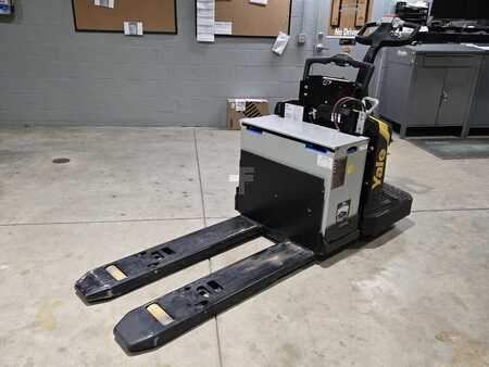 Diesel Forklifts 2019  Yale MPE060LG (3)