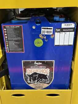Reach Trucks 2019  Yale ESC040AD (10)