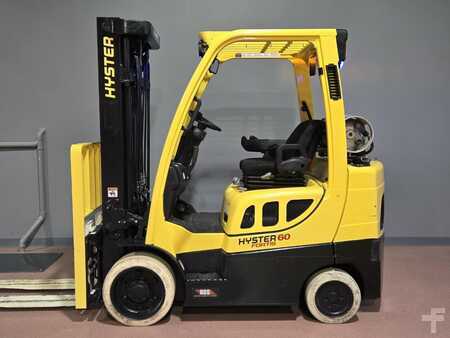 Propane Forklifts 2018  Hyster S60FT (1)