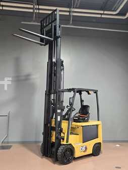 Diesel Forklifts 2018  CAT Lift Trucks EC25N2 (10)