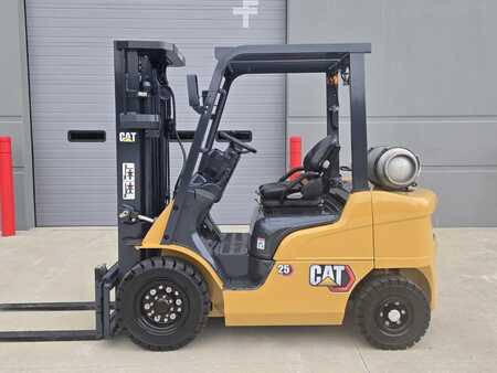 Propane Forklifts 2020  CAT Lift Trucks GP25N5 (1)