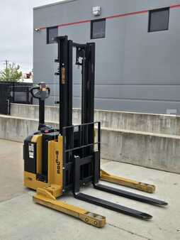 Pallet Stackers 2022  Big Joe PDS30-126 (4)