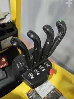 Carretilla elevadora diésel 2016  Hyster E65XN-40 (13)