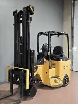 Reach Trucks 2015  Bendi B3/30AC (3)