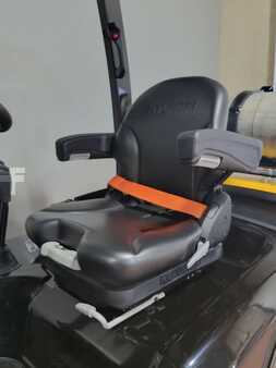 Propane Forklifts 2016  Hyundai 25L-9A (13)