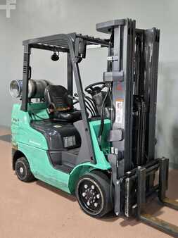 Propane Forklifts 2017  Mitsubishi FGC25N (4)