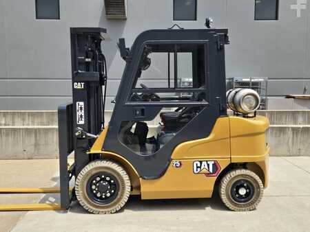 Propane Forklifts 2018  CAT Lift Trucks GP25N (1)