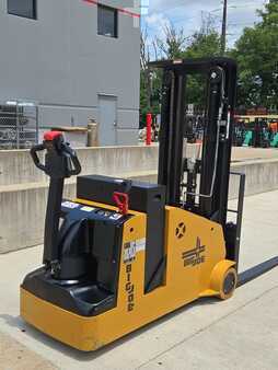 Apilador eléctrico 2022  Big Joe CB22-157 (5)