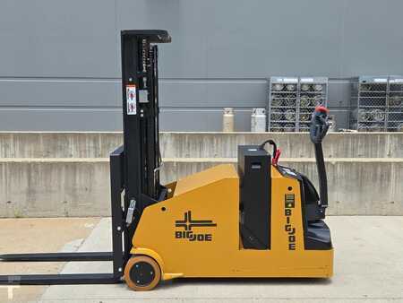 Apilador eléctrico 2022  Big Joe CB22-157 (1)
