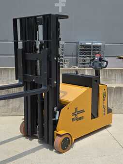 Apilador eléctrico 2022  Big Joe CB22-157 (7)