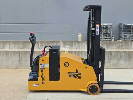 Pallet Stackers 2022  Big Joe CB22-157 (6)