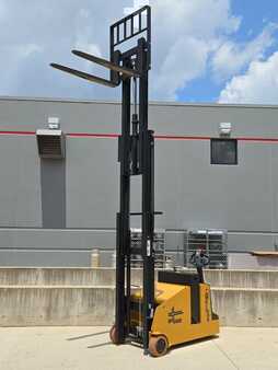 Pallet Stackers 2022  Big Joe CB22-157 (8)