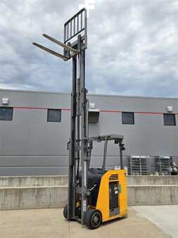 Carretilla retráctil 2017  Jungheinrich ETG230 (8)
