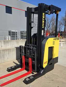Reach Trucks 2017  Hyster N40ZR2 (3)