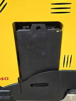 Reach Trucks 2016  Hyster N40ZR2 (10)