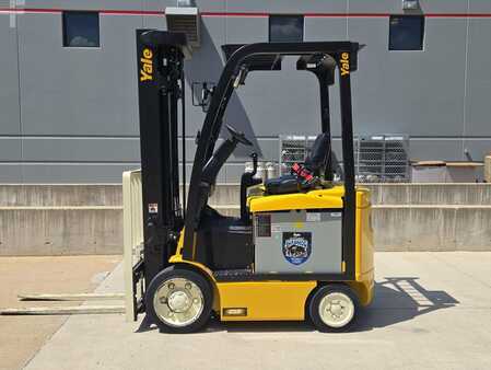 Diesel Forklifts 2020  Yale ERC050VG (1)