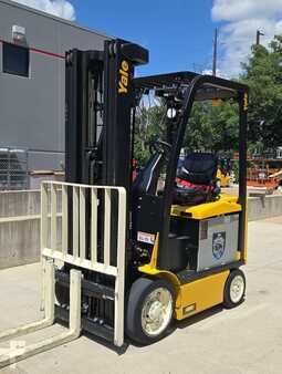 Diesel Forklifts 2020  Yale ERC050VG (3)