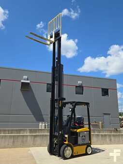 Diesel Forklifts 2020  Yale ERC050VG (8)