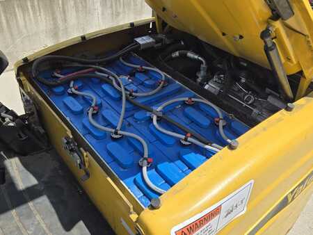 Diesel Forklifts 2019  Yale ERP030VT (12)