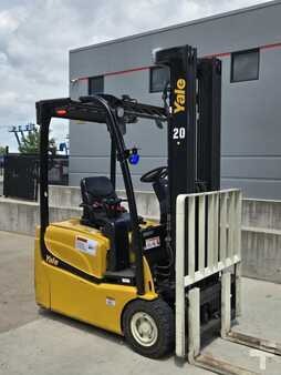 Diesel Forklifts 2019  Yale ERP030VT (4)