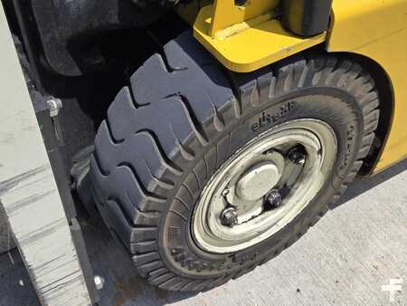 Diesel Forklifts 2019  Yale ERP030VT (9)