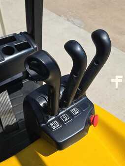 Diesel Forklifts 2020  Yale ERC050VG (13)