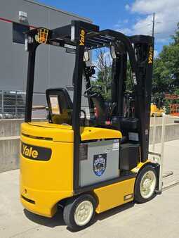 Diesel Forklifts 2020  Yale ERC050VG (5)