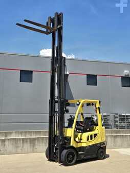 Propane Forklifts 2018  Hyster S60FT (8)
