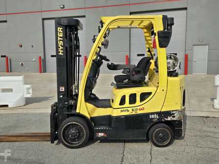 Propane Forklifts 2018  Hyster S60FT (1)