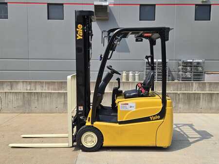 Carretilla elevadora diésel 2019  Yale ERP030VT (1)