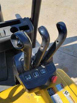 Diesel Forklifts 2017  Yale ERP040VT (12)