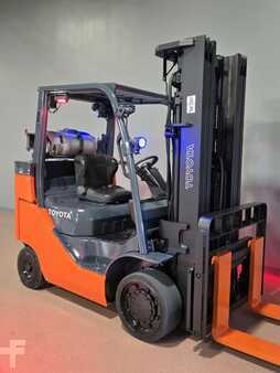 Propane Forklifts 2018  Toyota 8FGC35U-BCS (3)