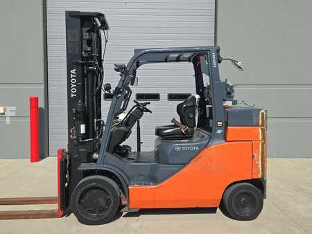 Carretilla elevadora GLP 2020  Toyota 8FGC55U-PRS (1)