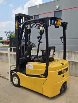Carretilla elevadora diésel 2019  Yale ERP030VT (2)