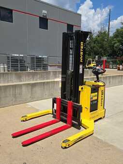 Pallet Stackers 2017  Hyster W40ZA (3)