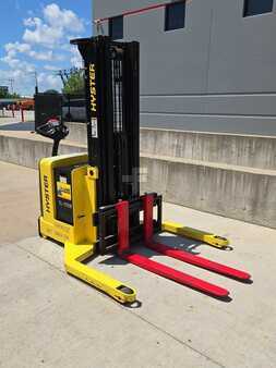 Pallet Stackers 2017  Hyster W40ZA (4)