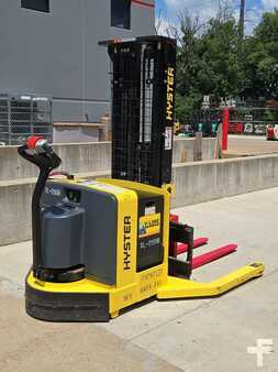 Pallet Stackers 2017  Hyster W40ZA (5)