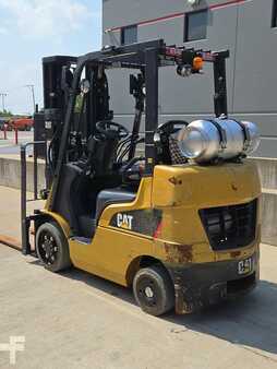 Propane Forklifts 2019  CAT Lift Trucks 2C5000 (2)