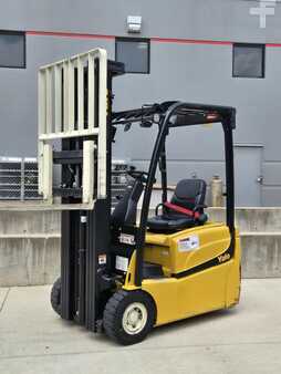 Carretilla elevadora diésel 2019  Yale ERP030VT (7)