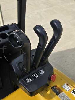Carretilla elevadora diésel 2019  Yale ERP030VT (11)