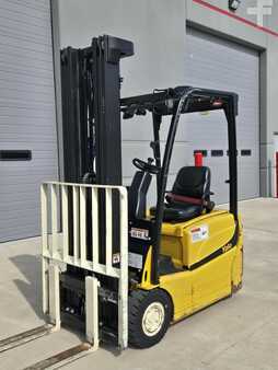 Carretilla elevadora diésel 2019  Yale ERP030VT (3)
