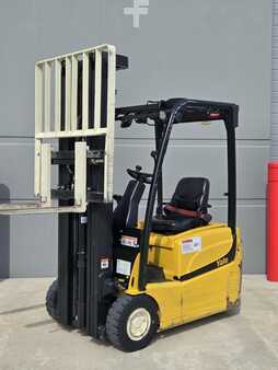Carretilla elevadora diésel 2019  Yale ERP030VT (7)