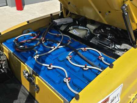 Carretilla elevadora diésel 2019  Yale ERP030VT (10)
