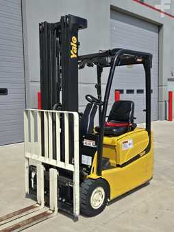 Carretilla elevadora diésel 2019  Yale ERP030VT (3)