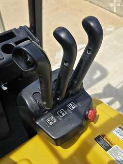 Carretilla elevadora diésel 2019  Yale ERP030VT (13)