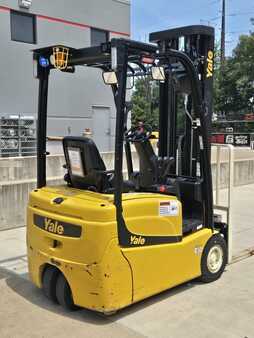 Carretilla elevadora diésel 2019  Yale ERP030VT (5)