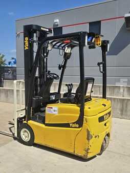 Carretilla elevadora diésel 2019  Yale ERP030VT (2)