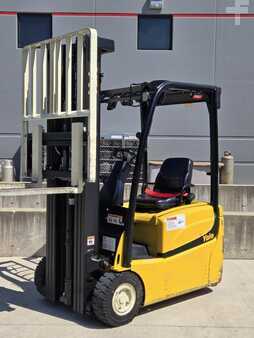 Carretilla elevadora diésel 2019  Yale ERP030VT (7)