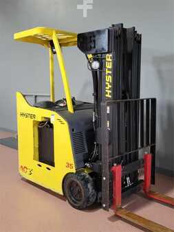 Carretilla retráctil 2016  Hyster E35HSD3 (4)